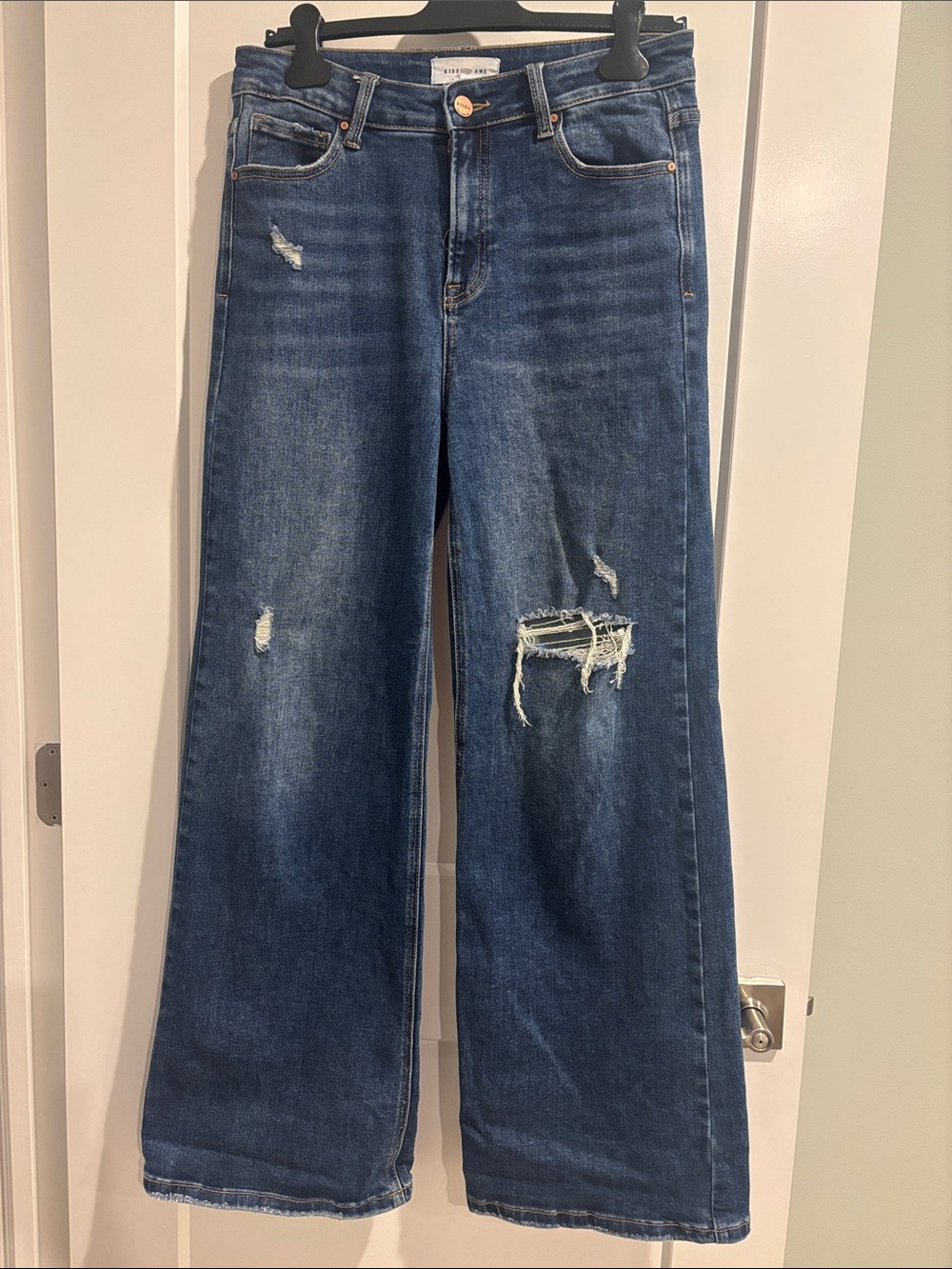 Risen Women’s SERENADE HIGH RISE DISTRESSED WIDE LEG 9/29
